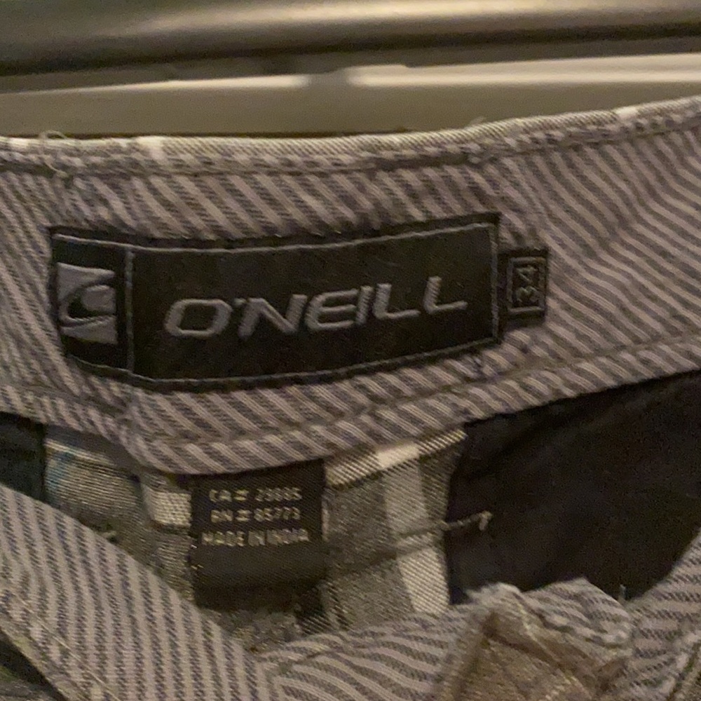 Men’s 34 Plaid O’Neill shorts - Picture 2 of 5